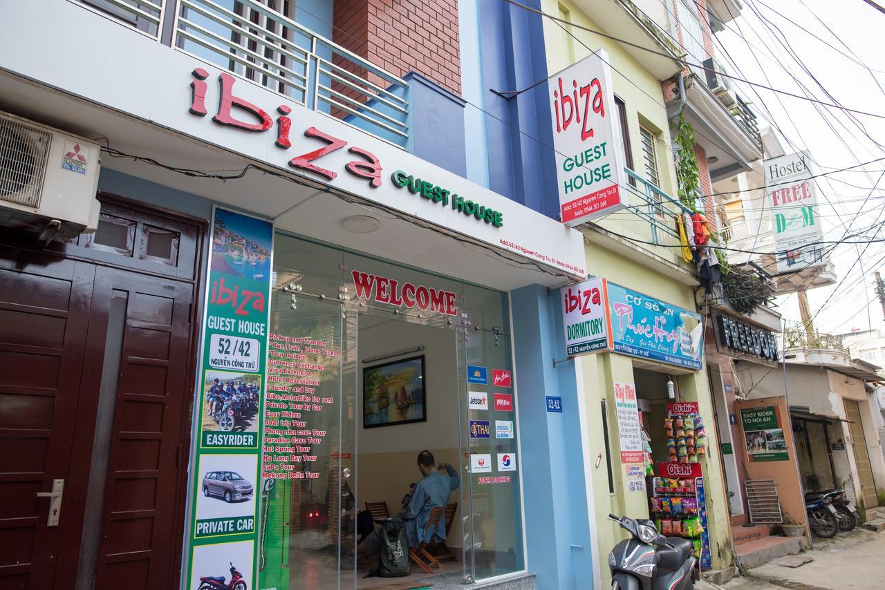 Ibiza Hostel Hue Exterior photo